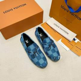 Picture of Louis Vuitton Shoes _SKULVsz38-45TF015013205